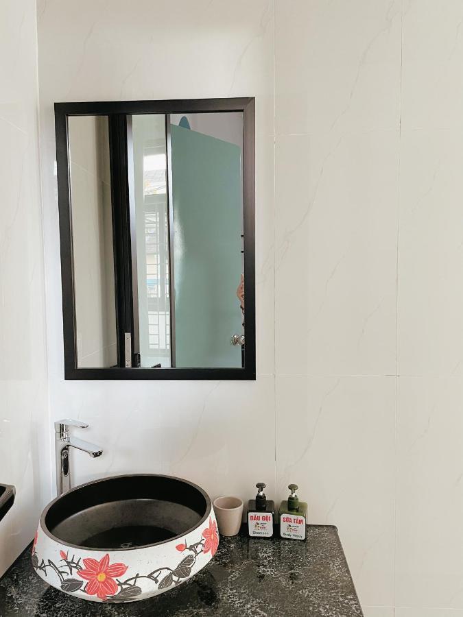 Under The Sun Homestay 顺化 外观 照片