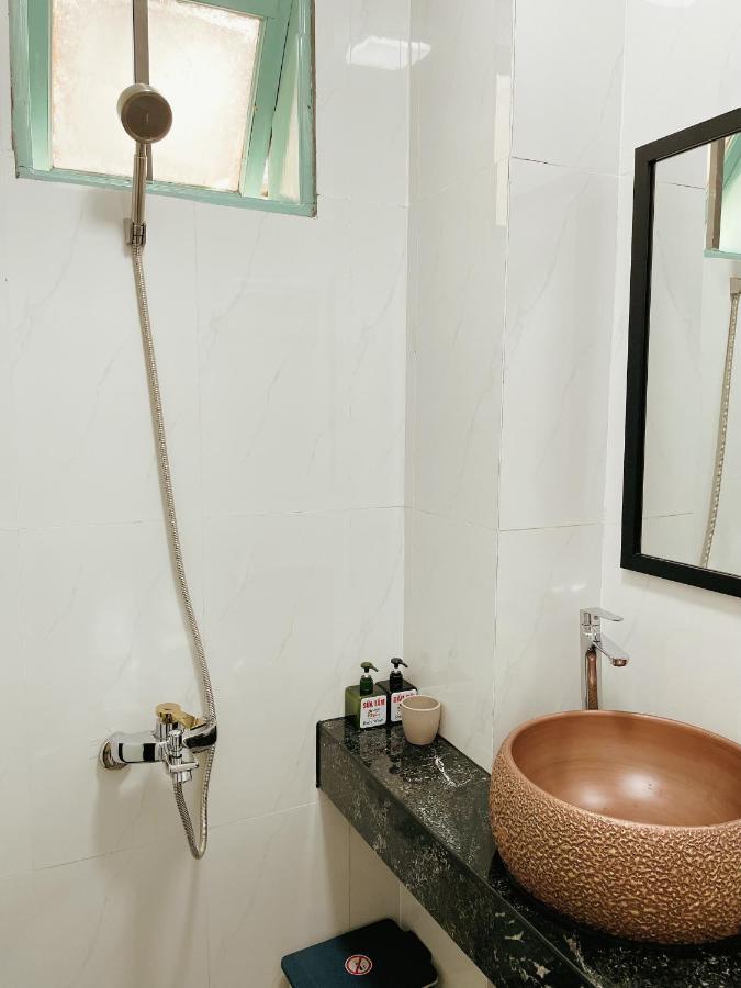 Under The Sun Homestay 顺化 外观 照片