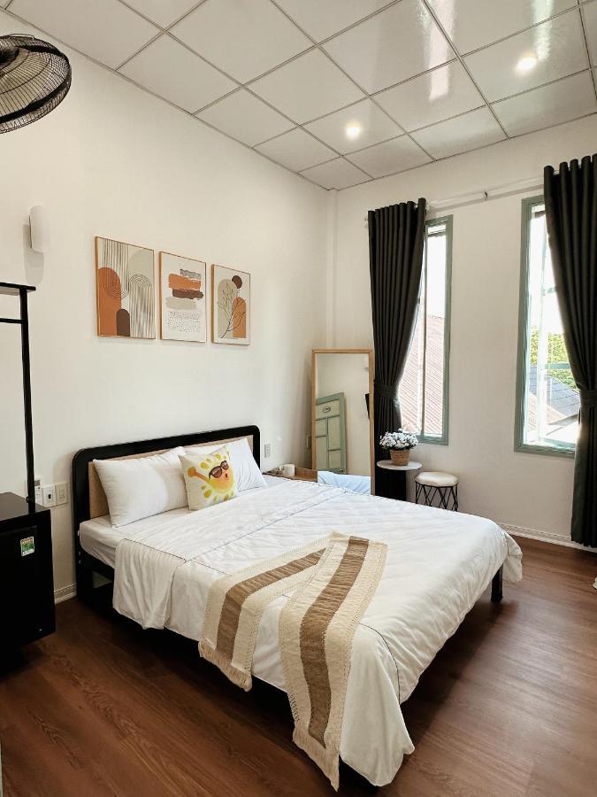 Under The Sun Homestay 顺化 外观 照片