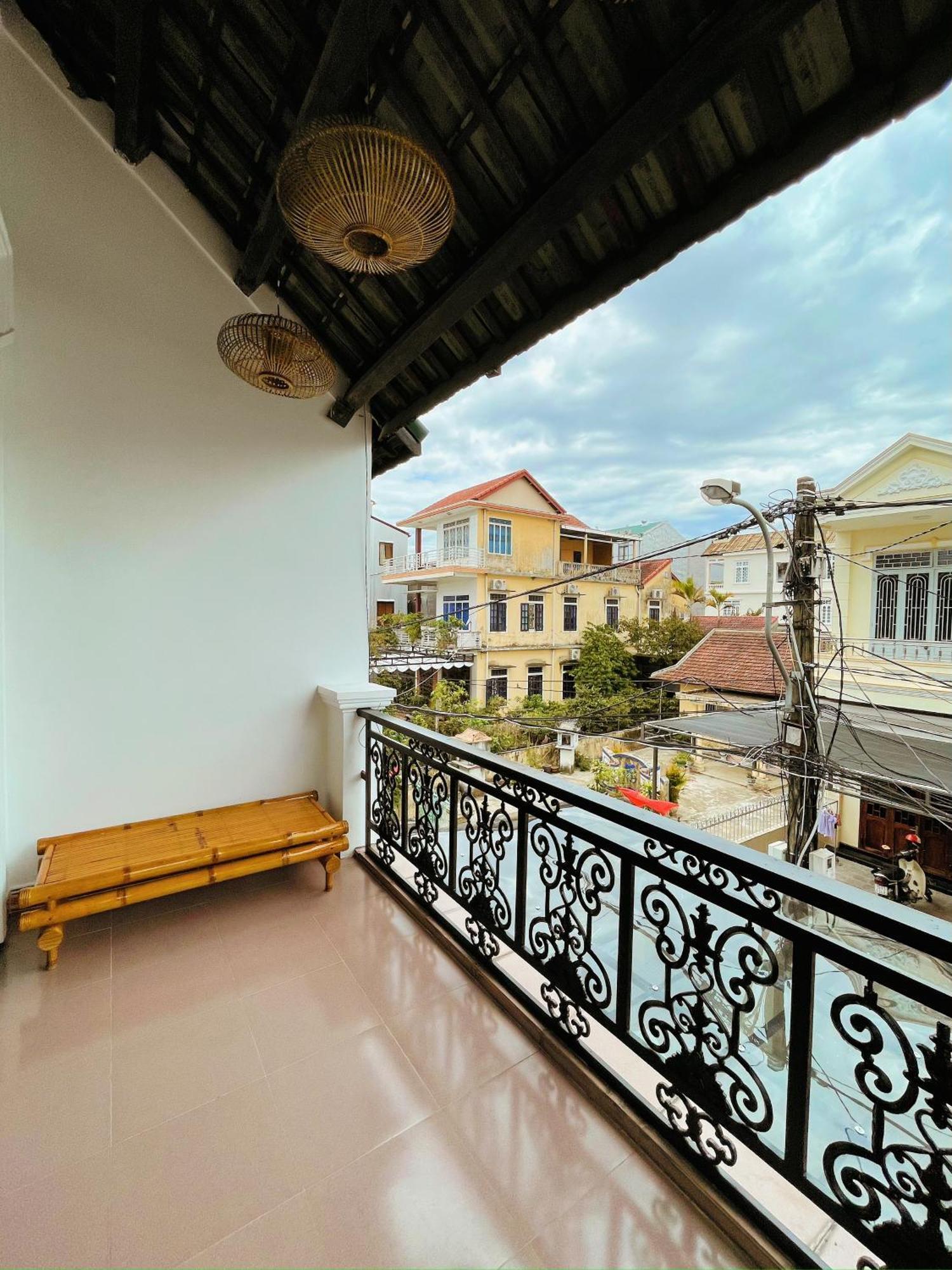 Under The Sun Homestay 顺化 外观 照片